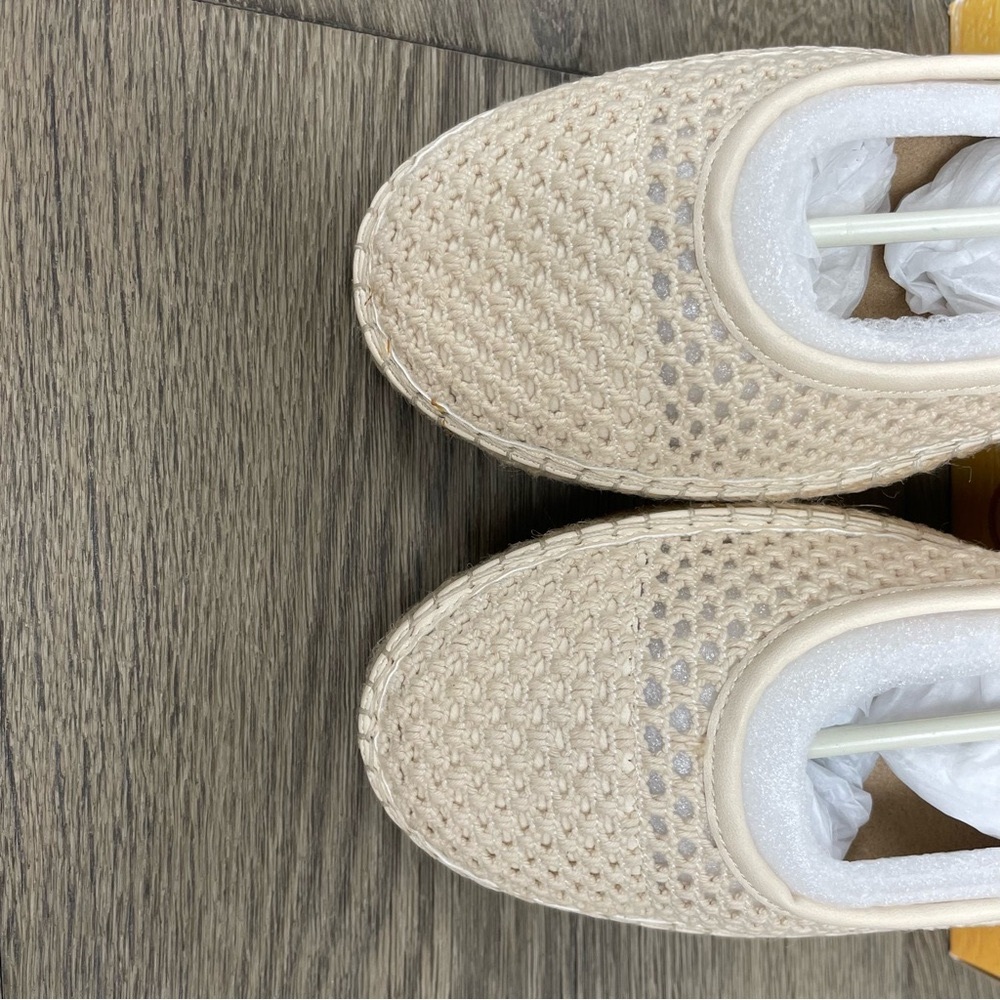 Bella Vita Olive II Espadrille Sling Back (Women) New On Box. - Picture 8 of 13
